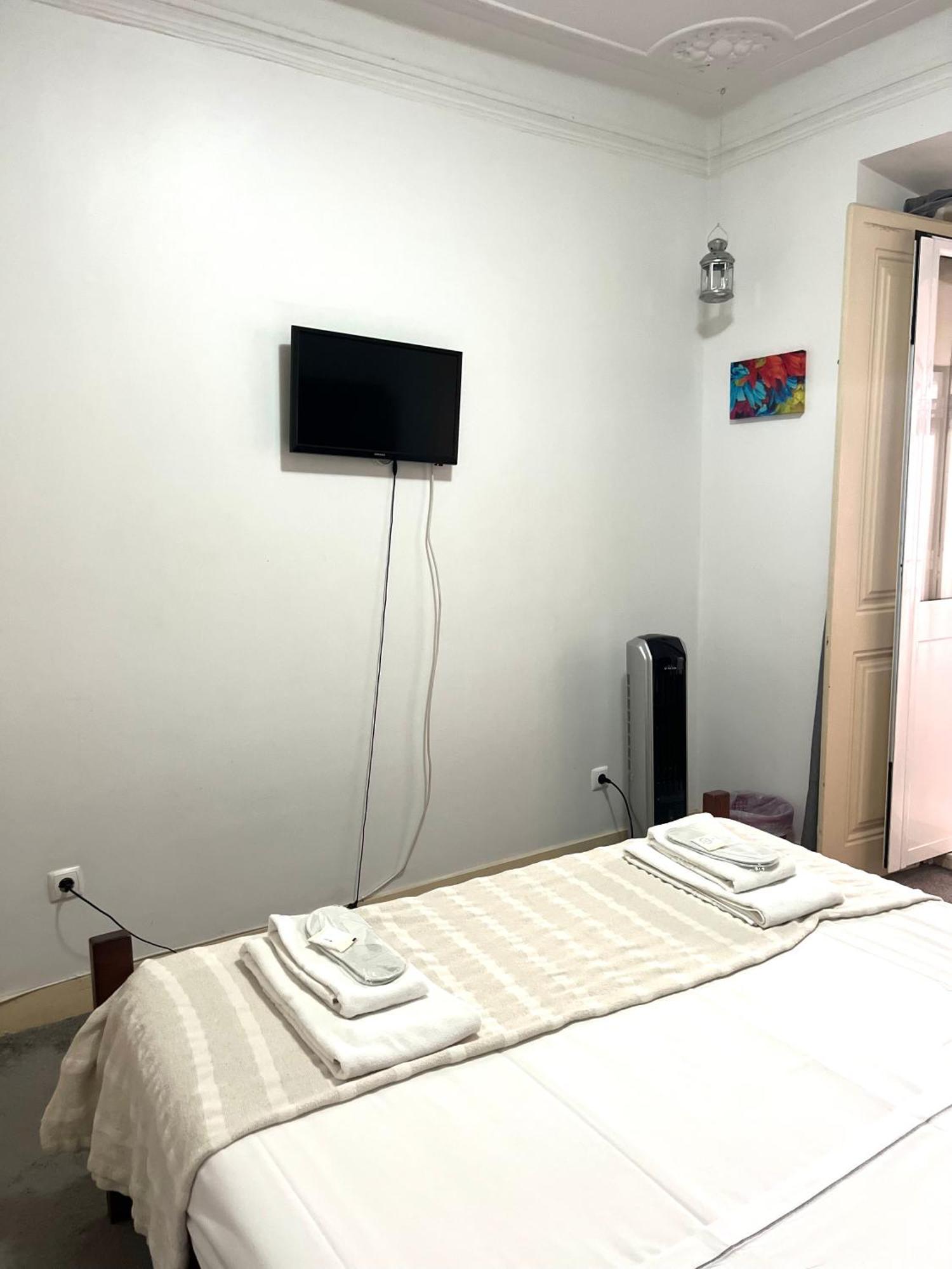 Sao Lazaro Bhuiyan Family Host Ξενοδοχείο Lisboa Εξωτερικό φωτογραφία